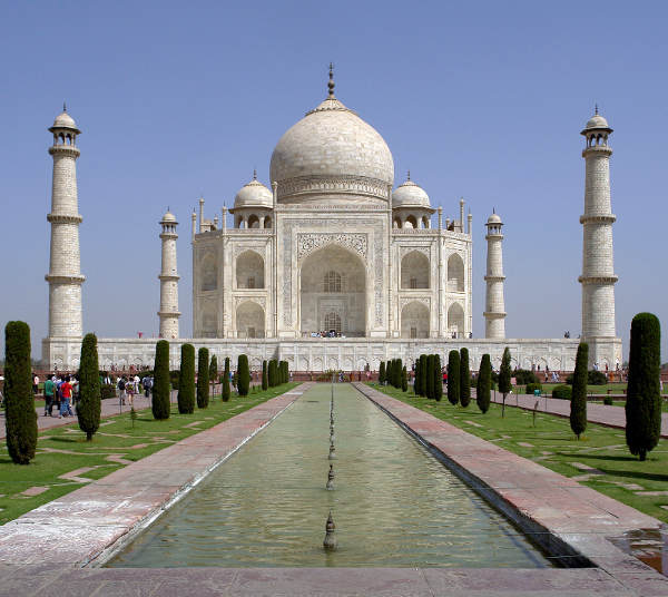 Taj Mahal. via Wikimedia Commons